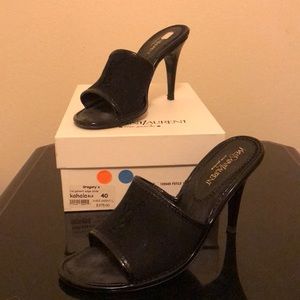 Yves Saint Laurent heels Size 10
